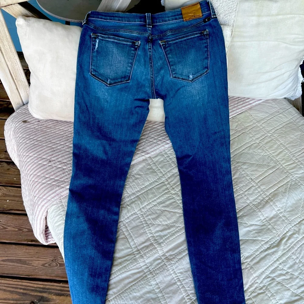 Lucky Brand Skinny Jeans - Picture 3 of 11